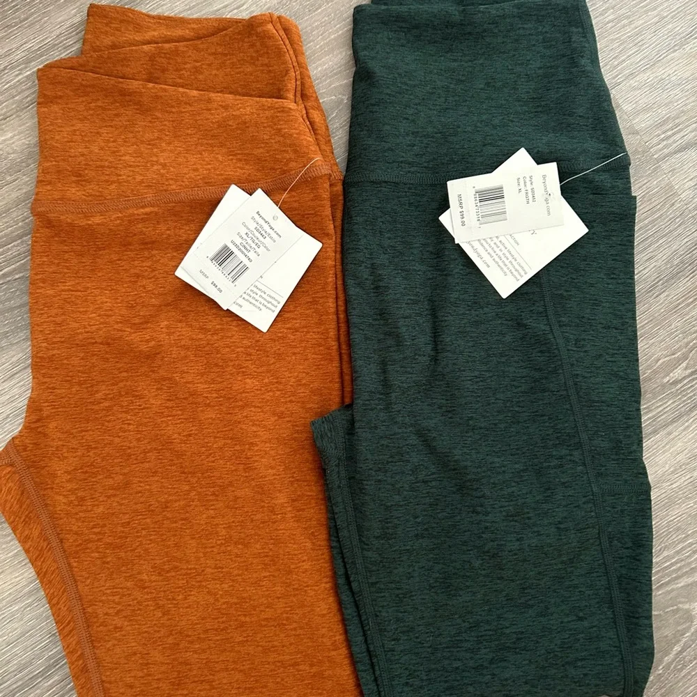 Beyond yoga leggings - Picture 1 of 3